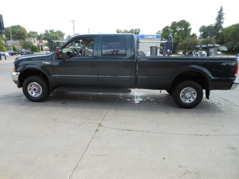 Used 2003 Ford F250 XLT AWD/4WD image 6
