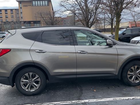 Used 2015 Hyundai Santa Fe Sport w/ Option Group 03 image 9