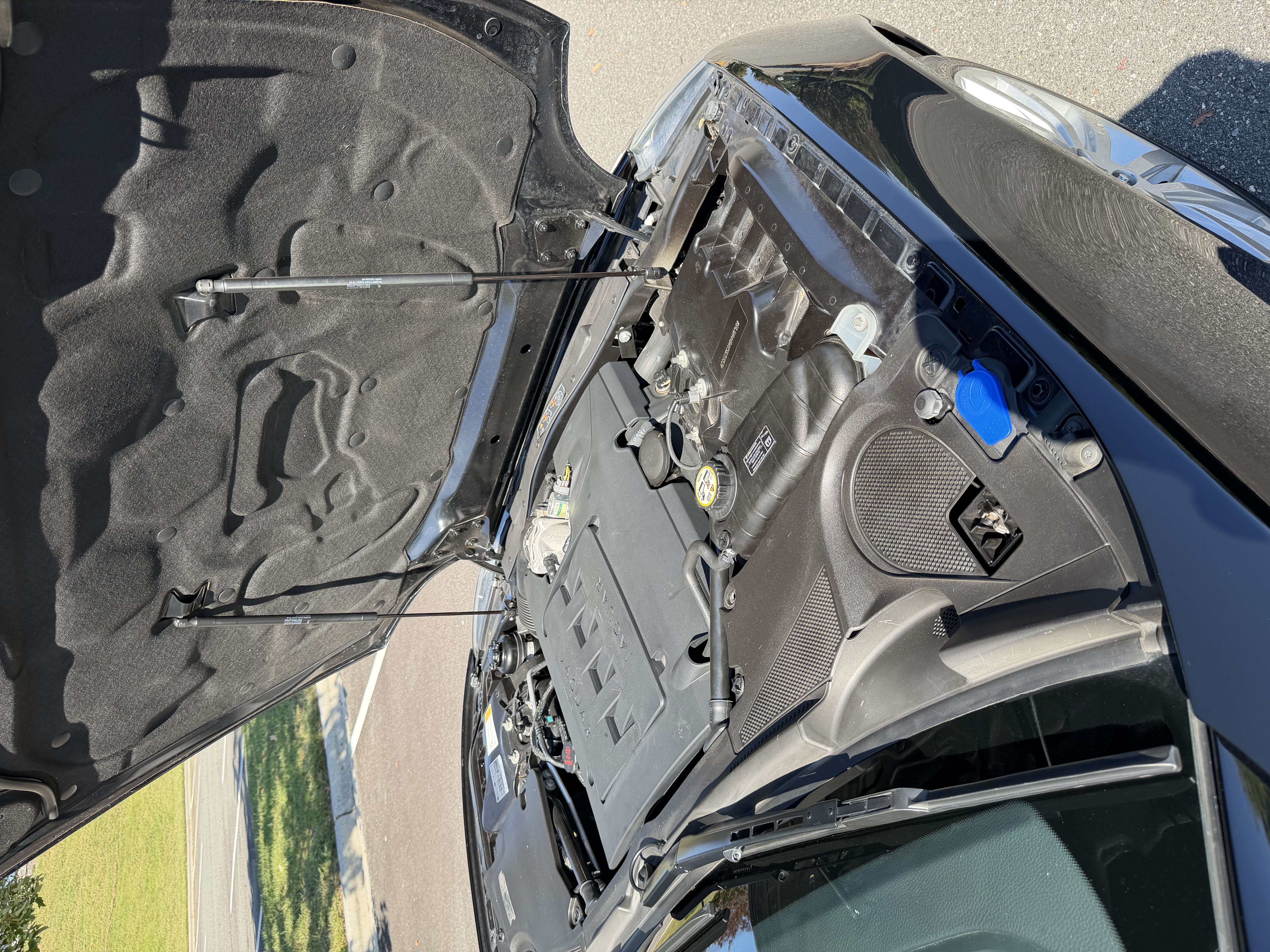 Used 2008 Jaguar XK Convertible RWD image 32