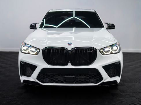 Used 2023 BMW X5 M w/ Competition Package AWD/4WD image 2