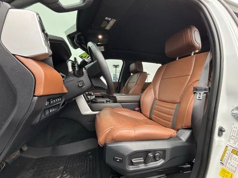 Used 2023 Toyota Tundra 1794 Edition w/ TRD Off-Road Package AWD/4WD image 5