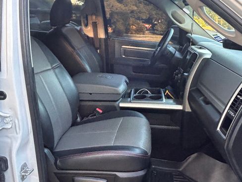 Used 2015 RAM 1500 Lone Star image 11