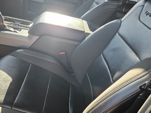 Used 2019 Ford F150 Raptor w/ Equipment Group 802A Luxury image 18