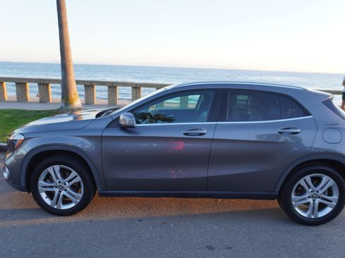 Used 2019 Mercedes-Benz GLA 250 image 2