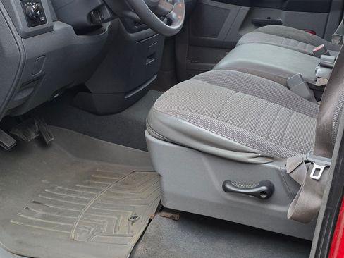 Used 2008 Dodge Ram 1500 Truck SLT image 14
