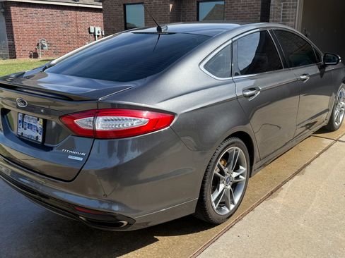 Used 2016 Ford Fusion Titanium image 6