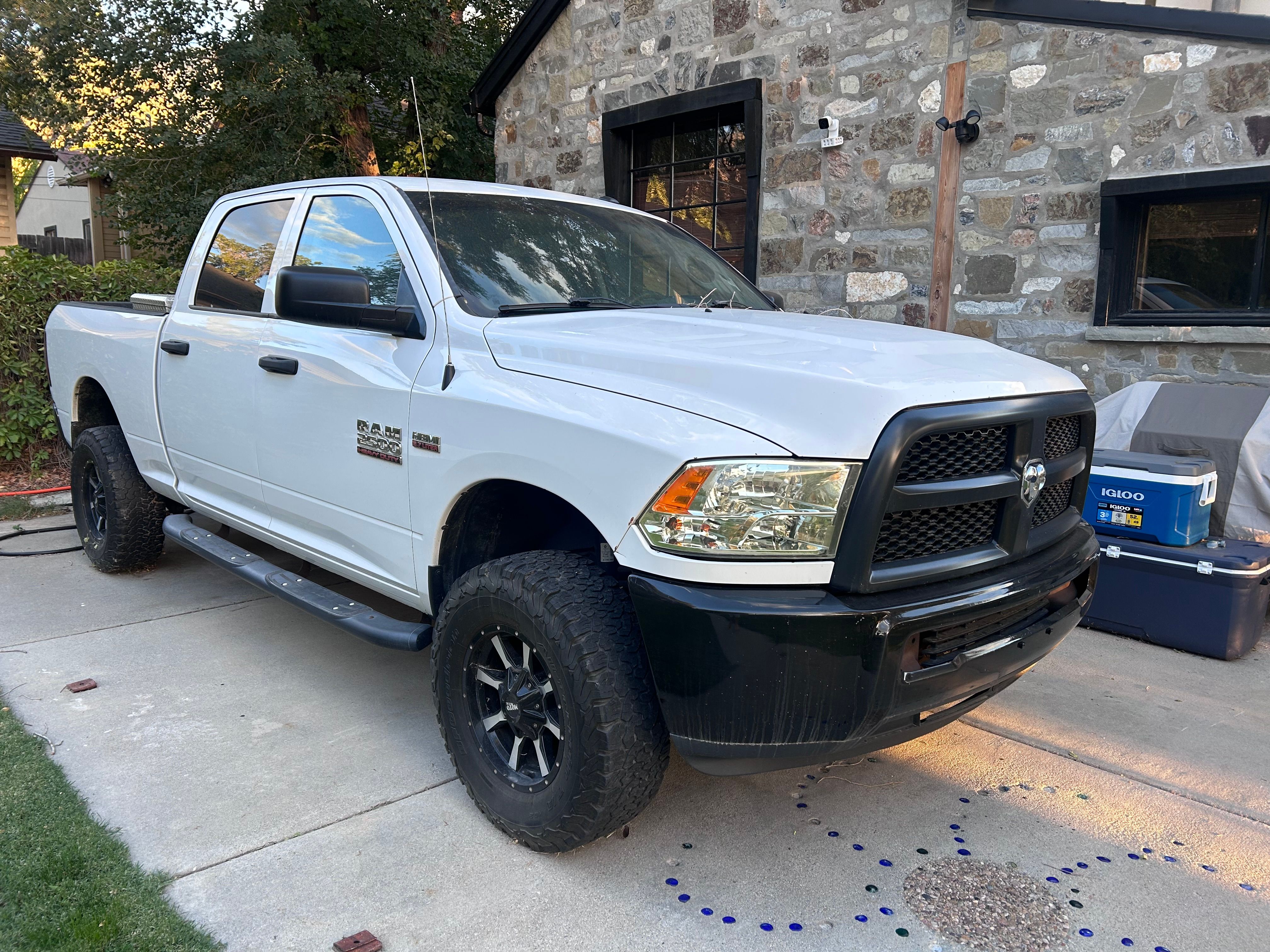 Used 2017 RAM 2500 Tradesman w/ Popular Equipment Group AWD/4WD image 2