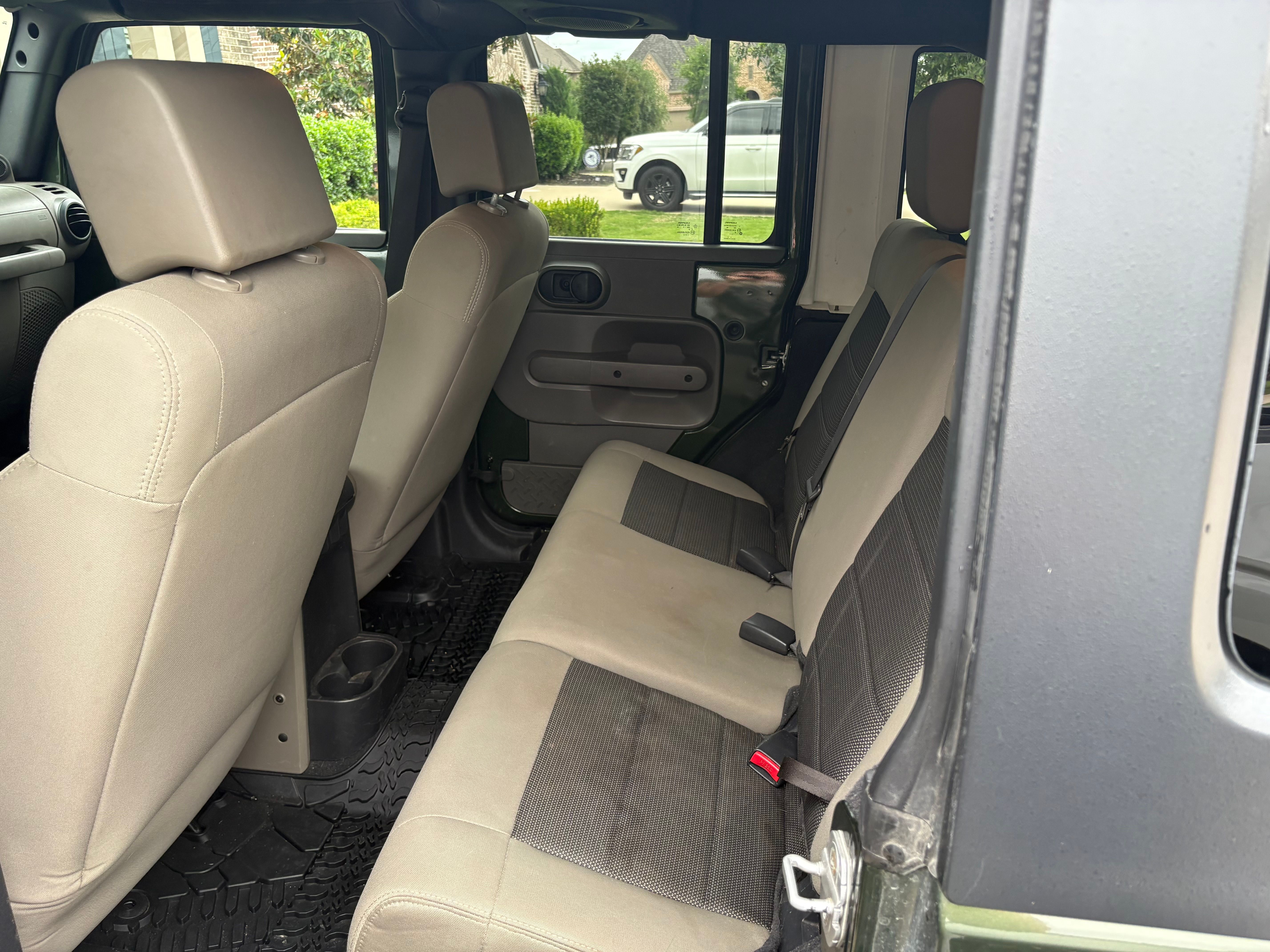Used 2008 Jeep Wrangler Unlimited X AWD/4WD image 9