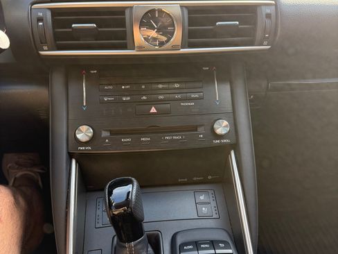 Used 2017 Lexus IS 300 AWD w/ Premium Package image 27