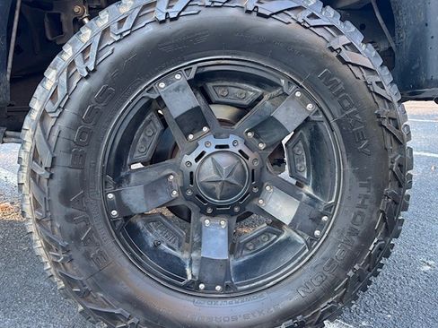 Used 2012 Ford F150 FX4 w/ FX Luxury Pkg image 24