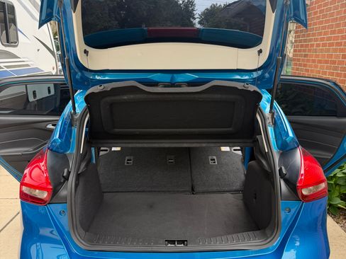 Used 2016 Ford Focus SE FWD image 10