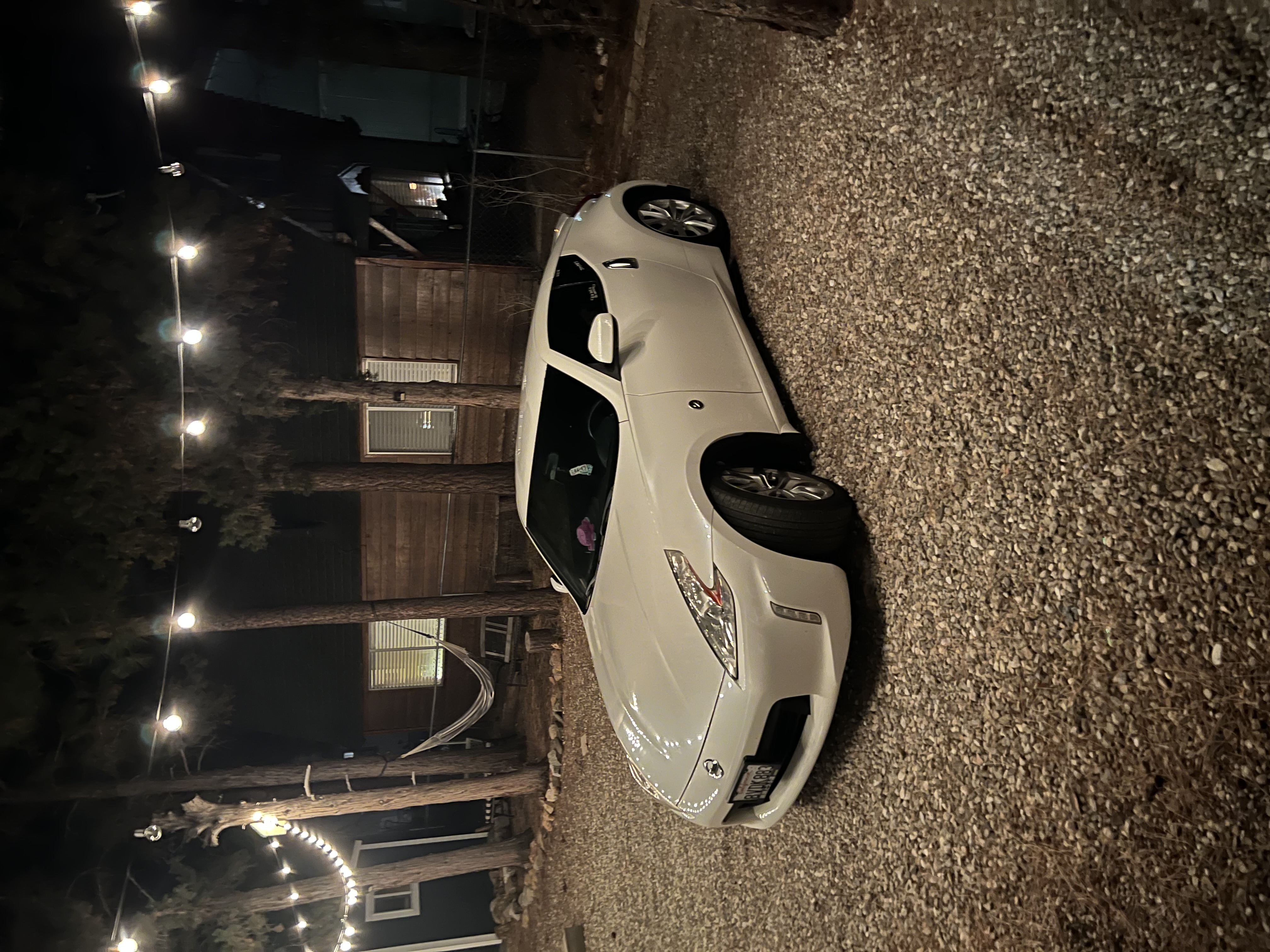 Used 2013 Nissan 370Z Coupe RWD image 8