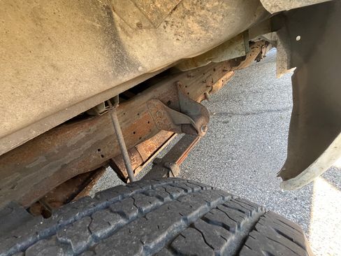 Used 2000 Ford F250 2WD Regular Cab Super Duty image 5