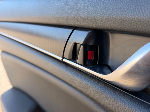 Used 2020 Honda Accord EX-L image 14