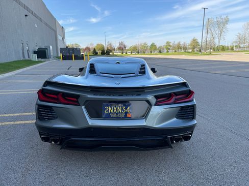 Used 2022 Chevrolet Corvette Stingray Preferred Cpe w/ Z51 Performance Package RWD image 12