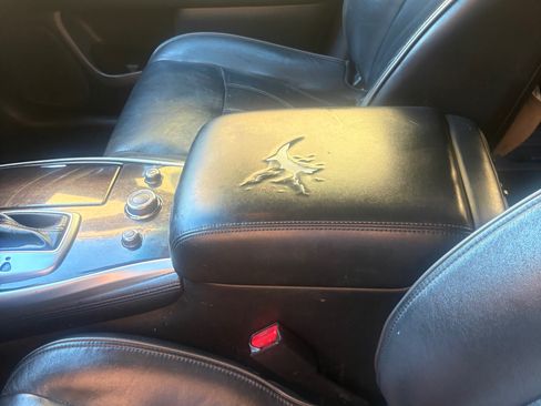 Used 2015 INFINITI QX60 3.5 Sport Utility 4D image 8