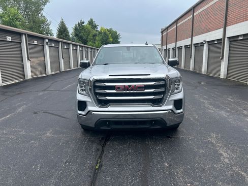Used 2020 GMC Sierra 1500 SLE w/ SLE Value Package image 2