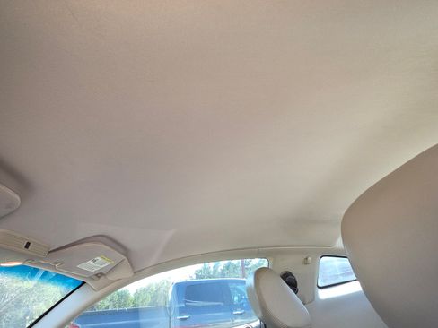 Used 2010 Ford Mustang Premium image 14