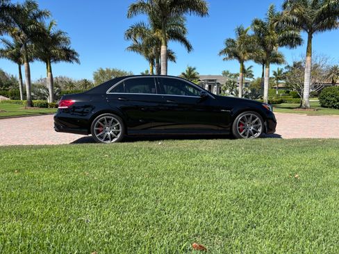 Used 2014 Mercedes-Benz E 63 AMG S-Model image 17