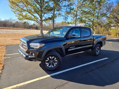 Used 2017 Toyota Tacoma TRD Off-Road