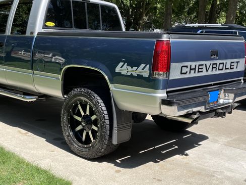 Used 1992 Chevrolet Silverado 1500 4x4 Extended Cab image 11