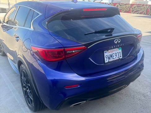 Used 2017 INFINITI QX30 FWD image 5