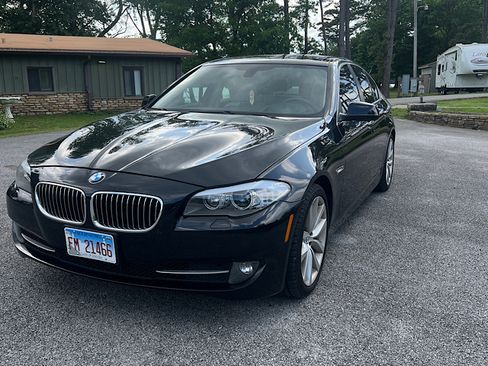 Used 2013 BMW 535i xDrive Sedan AWD/4WD image 1
