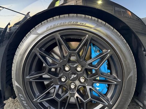 Used 2024 Ford Mustang GT Premium w/ GT Performance Package RWD image 13