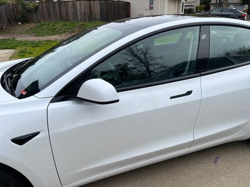 Used 2021 Tesla Model 3 Performance image 6