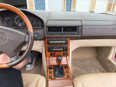Used 1997 Mercedes-Benz SL 500 image 13