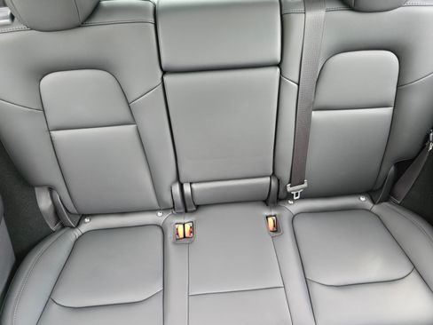 Used 2023 Tesla Model Y AWD image 13