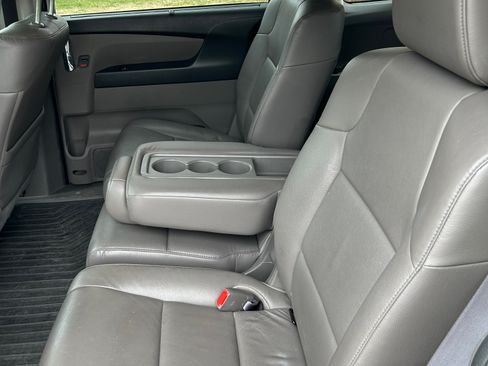 Used 2014 Honda Odyssey EX-L image 11