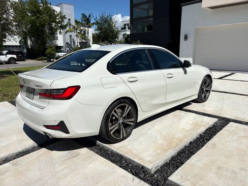 Used 2019 BMW 330i Sedan image 25