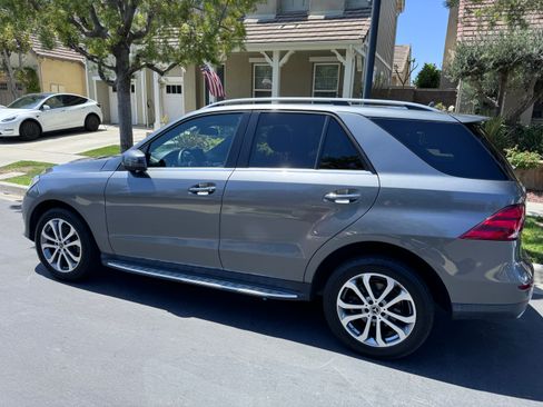 Used 2018 Mercedes-Benz GLE 350 image 4