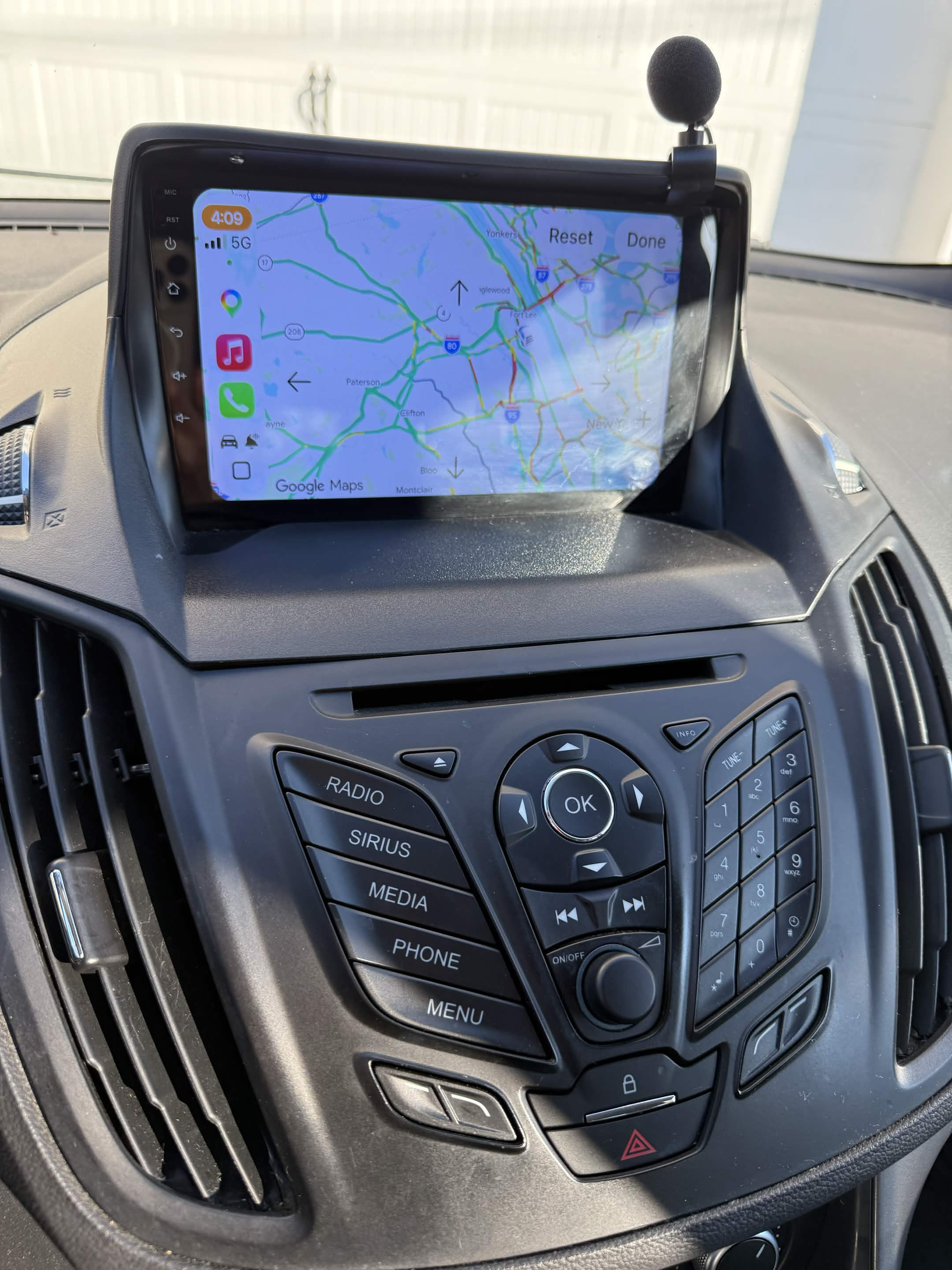 Used 2015 Ford Escape SE FWD image 14