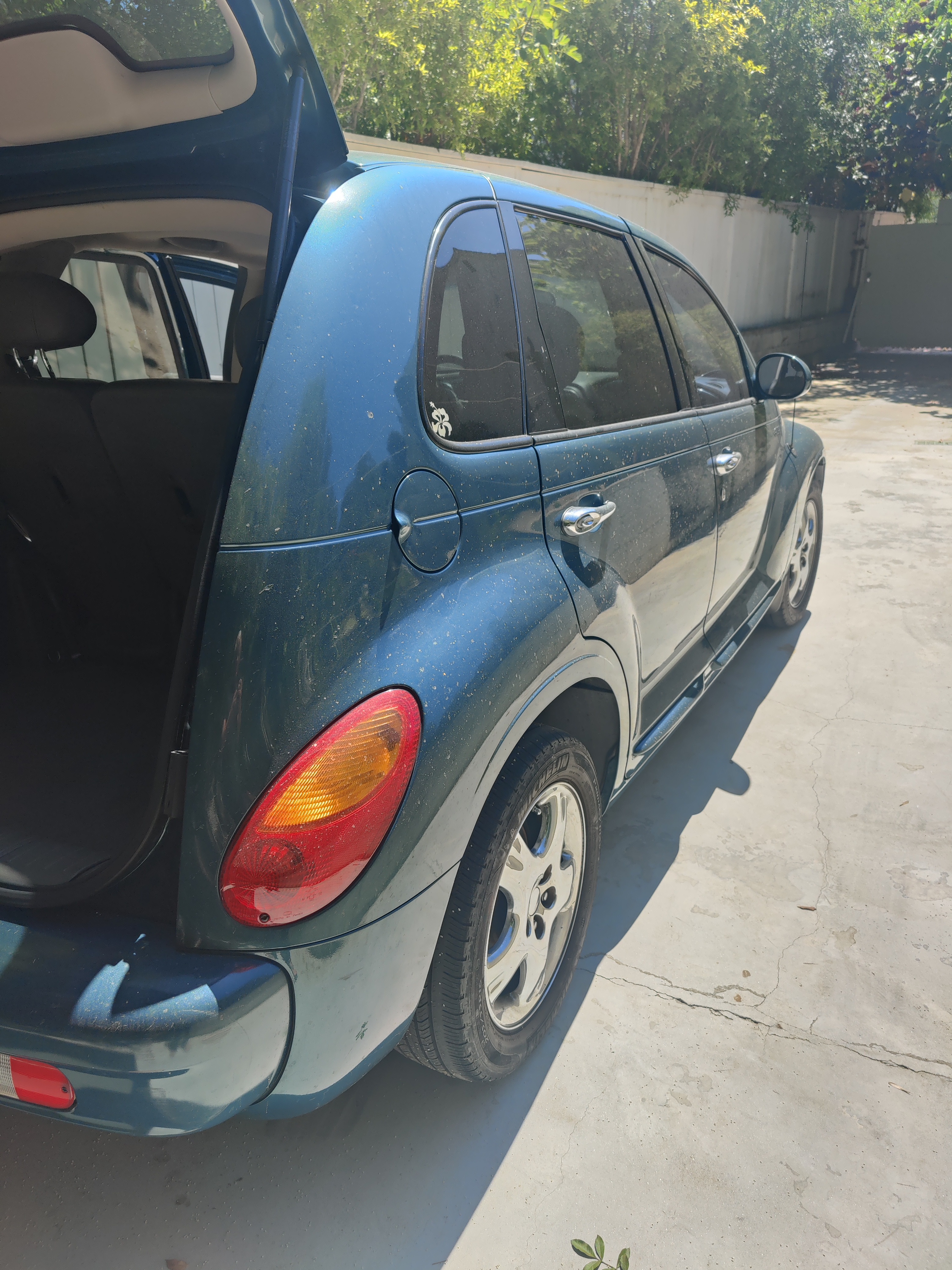 Used 2001 Chrysler PT Cruiser FWD image 8