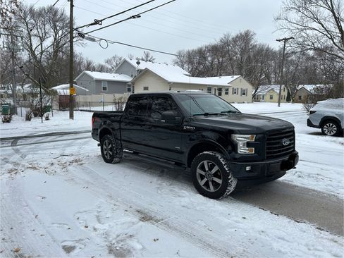 Used 2016 Ford F150 XLT w/ Equipment Group 302A Luxury image 6