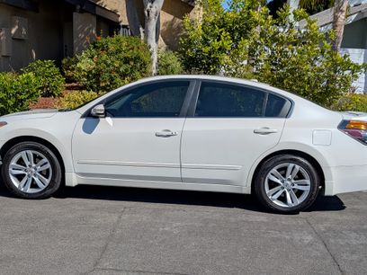 Used 2012 Nissan Altima 3.5 SR w/ Sport Pkg
