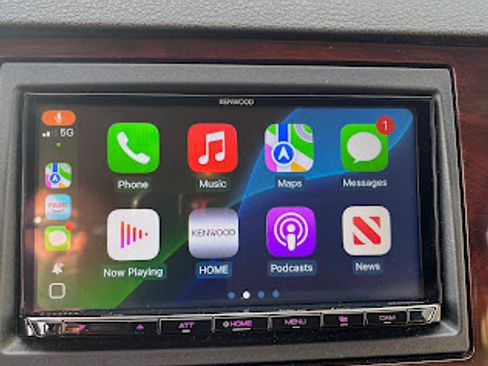 Used 2010 Ford F250 Lariat image 12