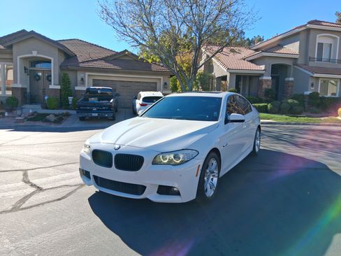 Used 2012 BMW 528i 528i Sedan 4D image 9