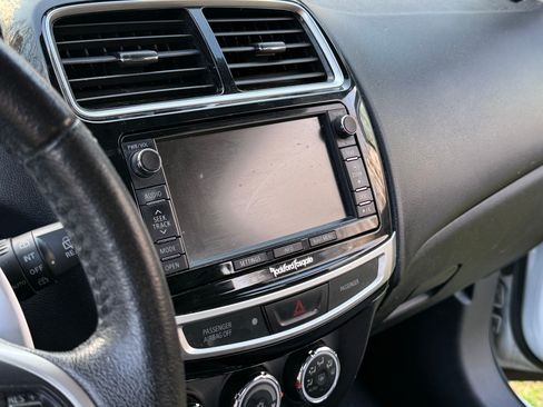 Used 2015 Mitsubishi Outlander Sport GT image 14