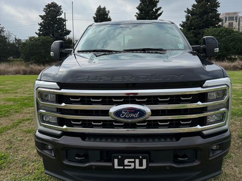 Used 2024 Ford F250 King Ranch w/ FX4 Off-Road Package image 5