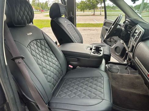 Used 2010 GMC Sierra 1500 SLE w/ Regional Value Package image 10