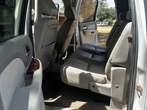 Used 2013 Chevrolet Silverado 2500 LTZ w/ LTZ Plus Package AWD/4WD image 10