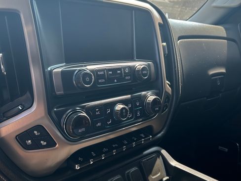 Used 2018 GMC Sierra 2500 Denali w/ Duramax Plus Package AWD/4WD image 24