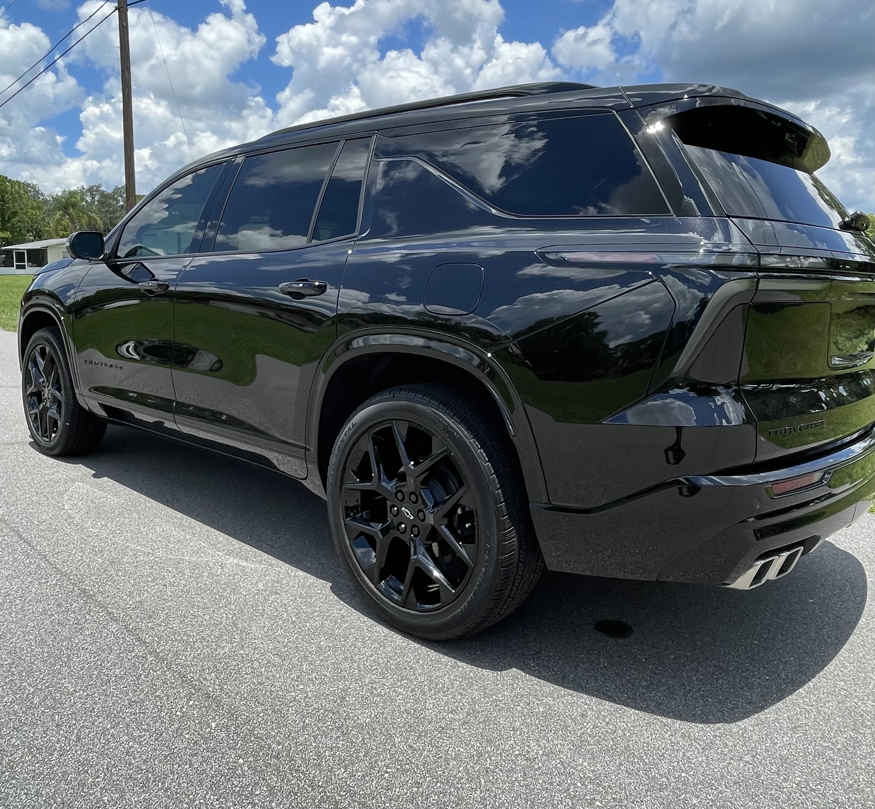 Used 2026 Chevrolet Traverse RS FWD image 6