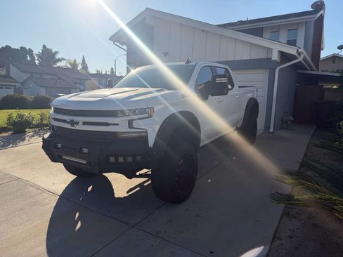 Used 2021 Chevrolet Silverado 1500 RST image 4