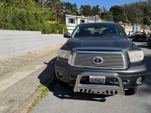 Used 2013 Toyota Tundra Limited w/ TRD Rock Warrior Pkg AWD/4WD image 12