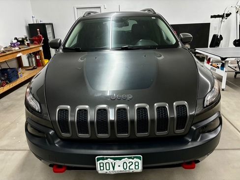 Used 2016 Jeep Cherokee Trailhawk w/ Comfort/Convenience Group image 4