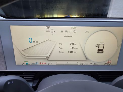 Used 2023 Hyundai Ioniq 5 SEL image 16